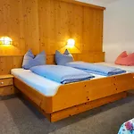 Kainer By Interhome Strass im Zillertal